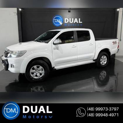 TOYOTA HILUX 3.0 SRV 4X4 CD 16V TURBO INTERCOOLER DIESEL 4P MANUAL TOYOTA HILUX 3.0 SRV 4X4 CD 16V TURBO INTERCOOLER DIESEL 4P MANUAL